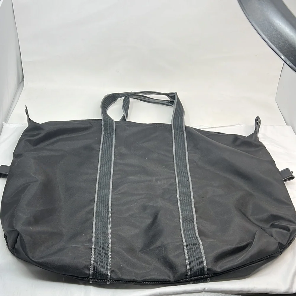 Pierre Cardin Large 25” x 18” Black Ballistic Nylon Zip Travel Duffel Tote Bag